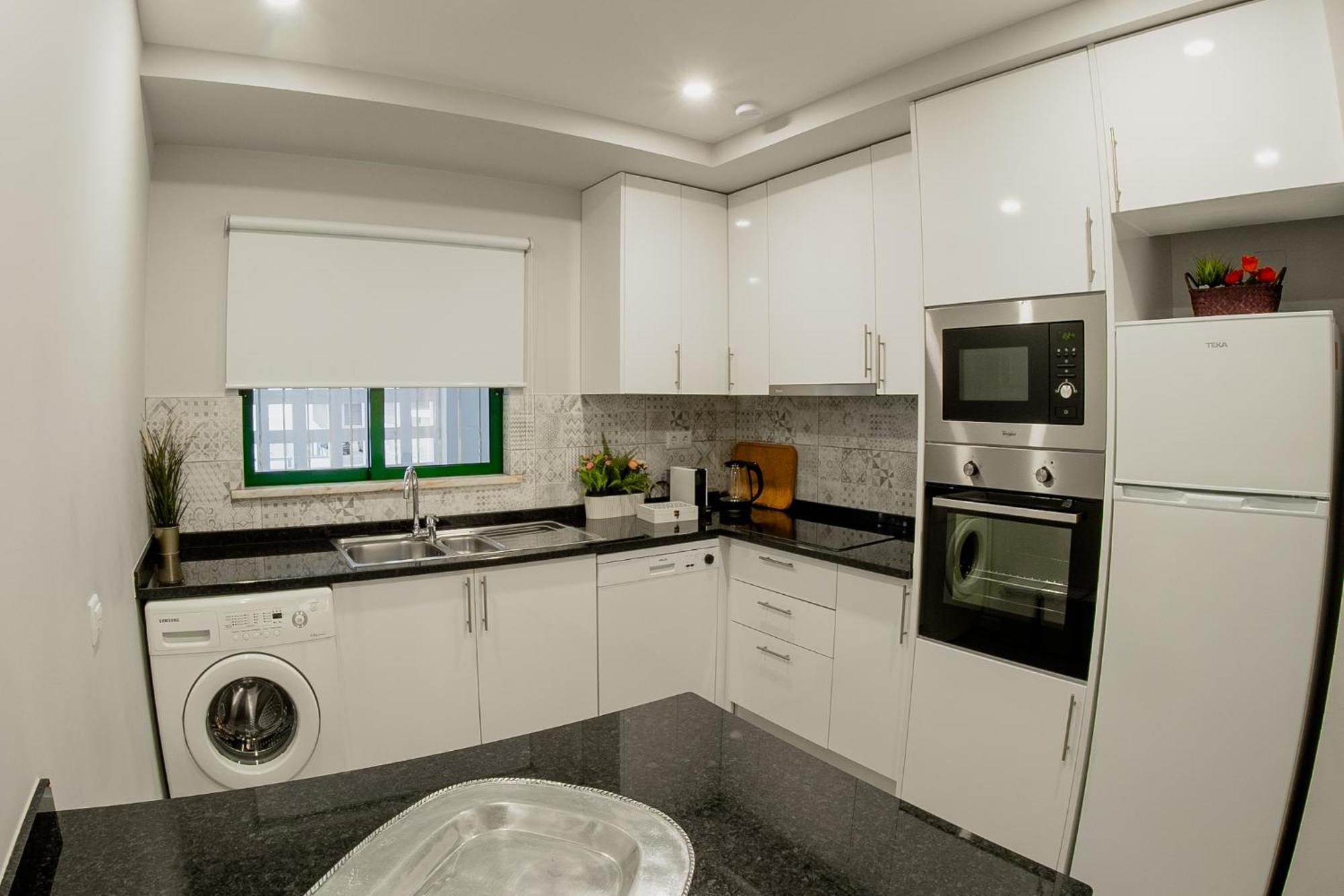Comfort Zone Beach Apartment كوارتيرا المظهر الخارجي الصورة